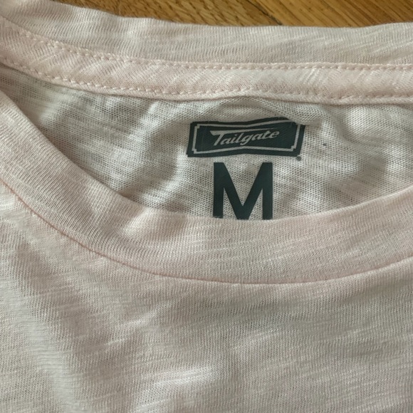 Philly tee - Picture 3 of 3